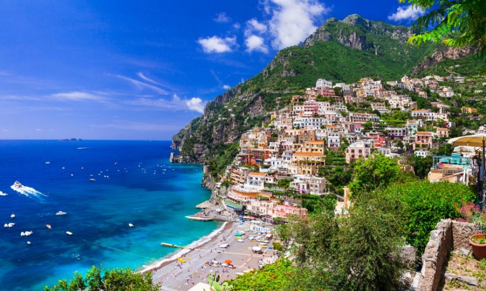 Route Naples, Amalfi Coast and Capri