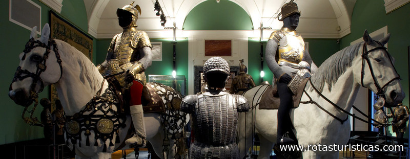 Collection of Arms And Armor (Viena)