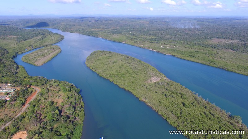 Vista Aérea del Río de Contas (Itacaré)