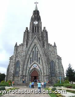 Stenen kathedraal (Canela)