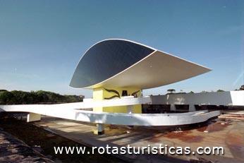 Musée Oscar Niemeyer (Curitiba)