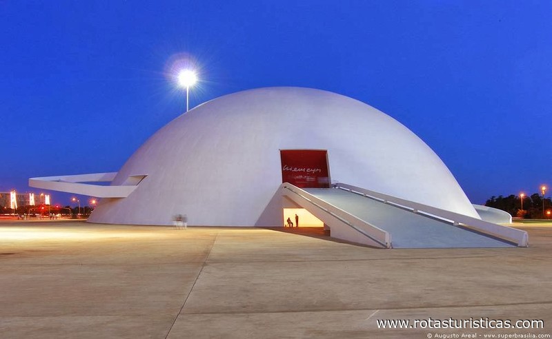 Museo Nacional de Brasilia