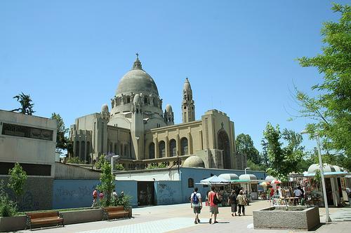 Heiligdom en Basiliek van Lourdes (Santiago)