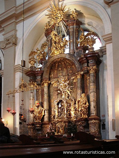 Eglise Notre-Dame de la Victoire - Petit Jésus de Prague