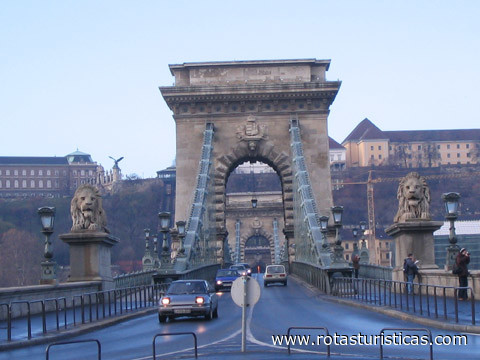 Kettenbrücke (Budapest)
