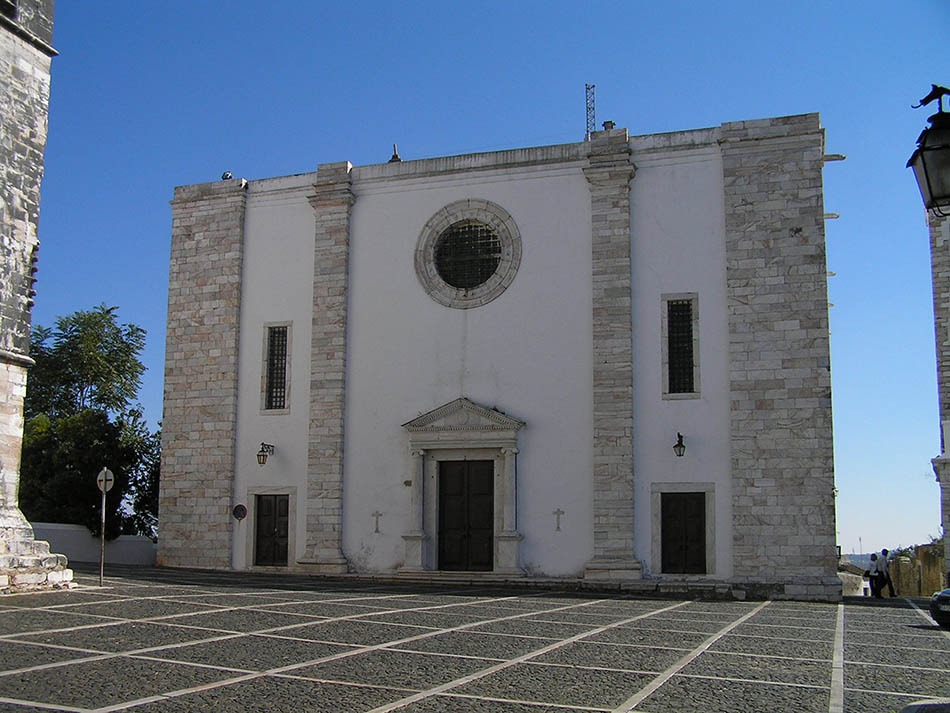 Kirche Santa Maria (Estremoz)