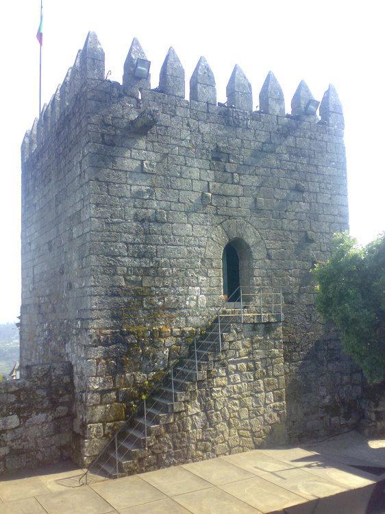 Schloss von Lanhoso (Póvoa de Lanhoso)