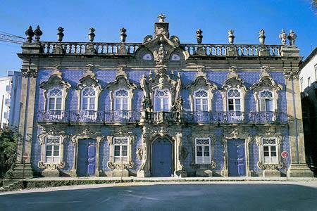 Raio Palace (Braga)